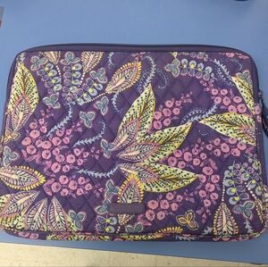 Vera Bradley Multicolor Floral Quilted Sleeve